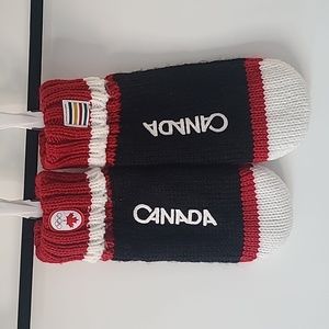 CANADA Olympic Mittens go Canada